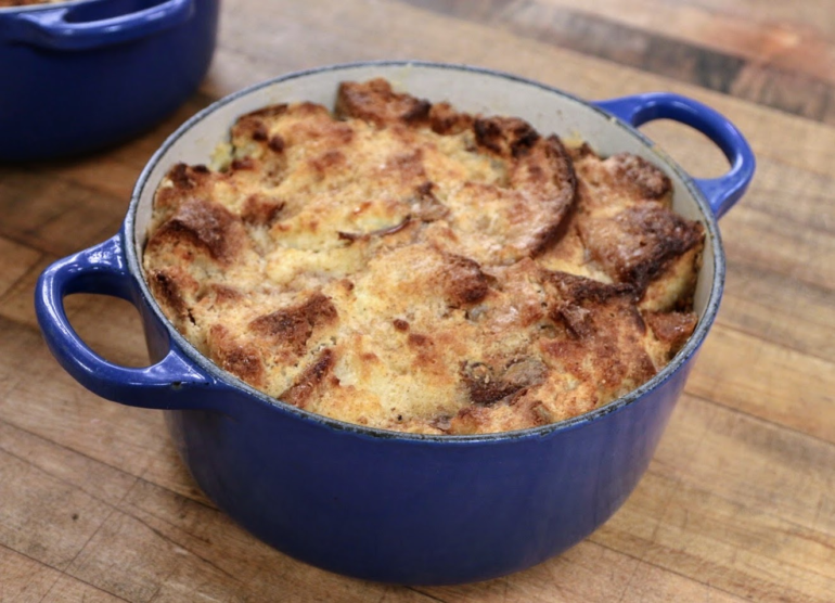 Brioche bread and ricotta bread pudding with cinnamon and coriander