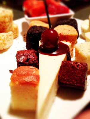 dessert wine dinner party idea