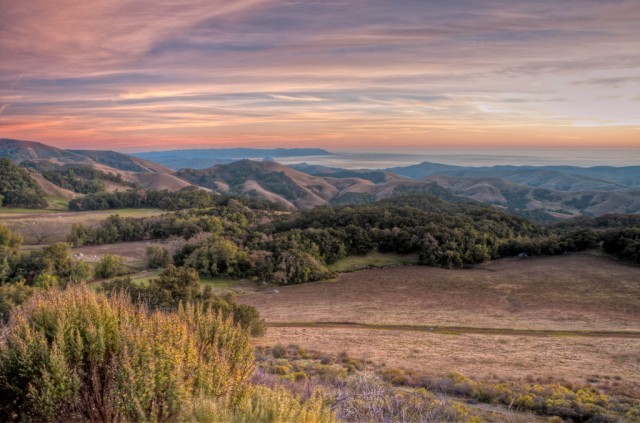 Sunset over Paso Robles Rolling Hills in Wine Country Sunset over Paso Robles Rolling Hills in Wine Country