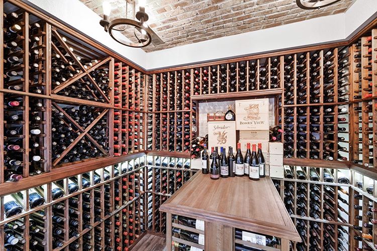 What Makes a Good Wine Cellar? Excessive Group Strategies